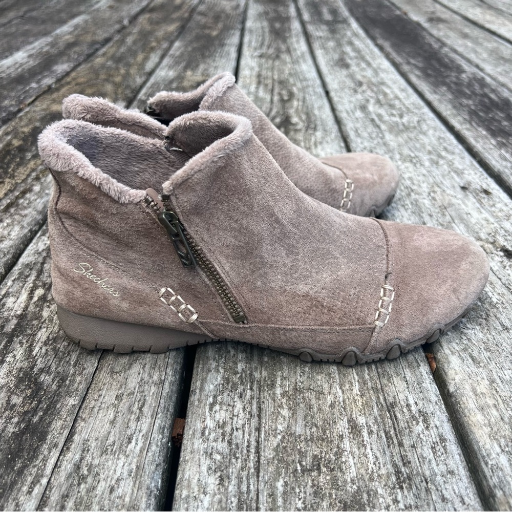 Skechers Relaxed Fit Memory Foam Taupe Ankle Booties